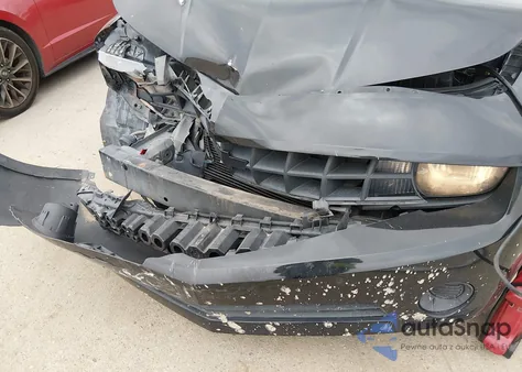 2011 Chevrolet Camaro 2Ls z USA, uszkodzony, nr VIN 2G1FA1ED4B9126615